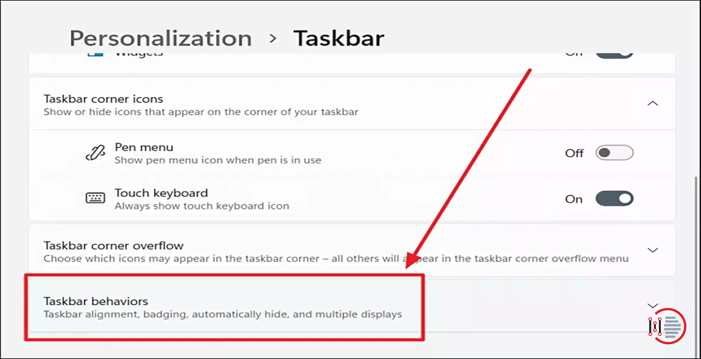 How to Enable automatically hide taskbar in Windows 11